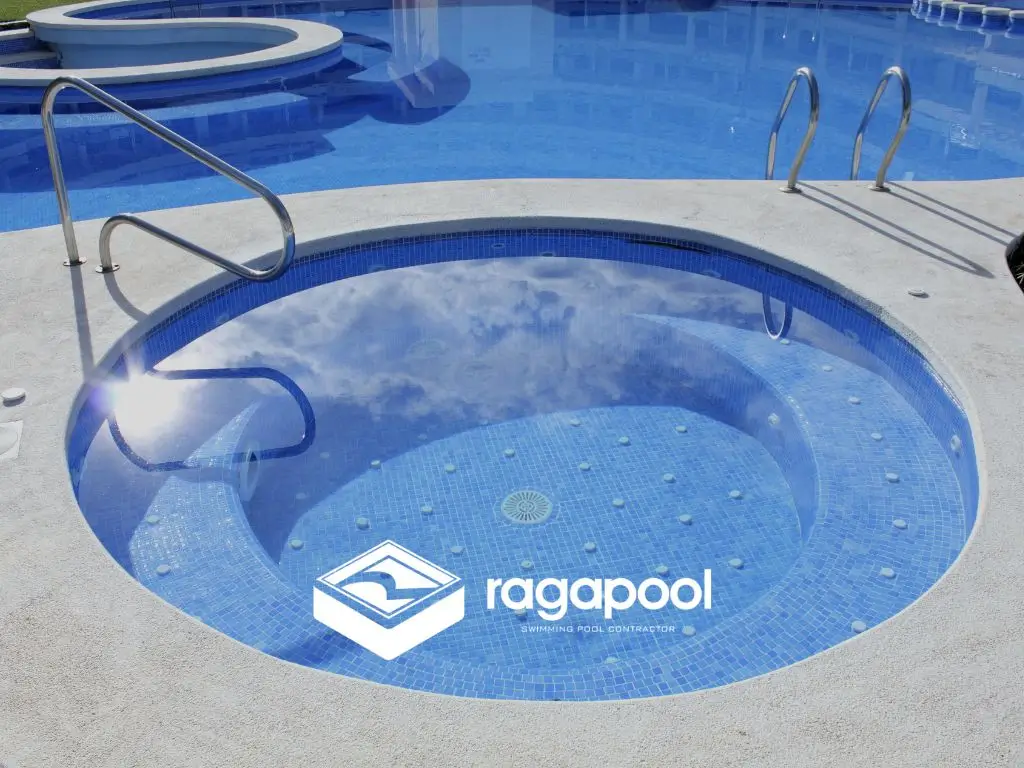 Jasa Pembuatan Kolam Renang Jacuzzi